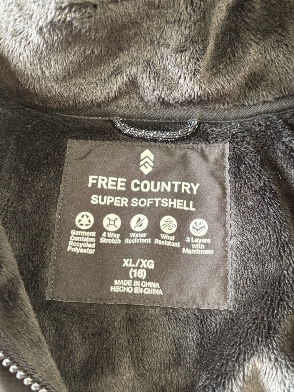 Free Country women’s black Hooded Performance Softshell Jacket - Picture 5 of 8